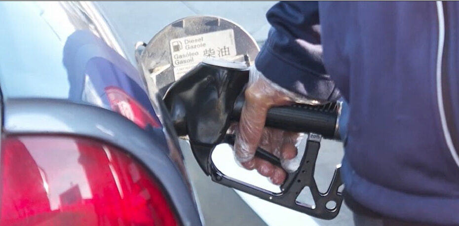 Finaliza la bonificación generalizada del precio de los carburantes